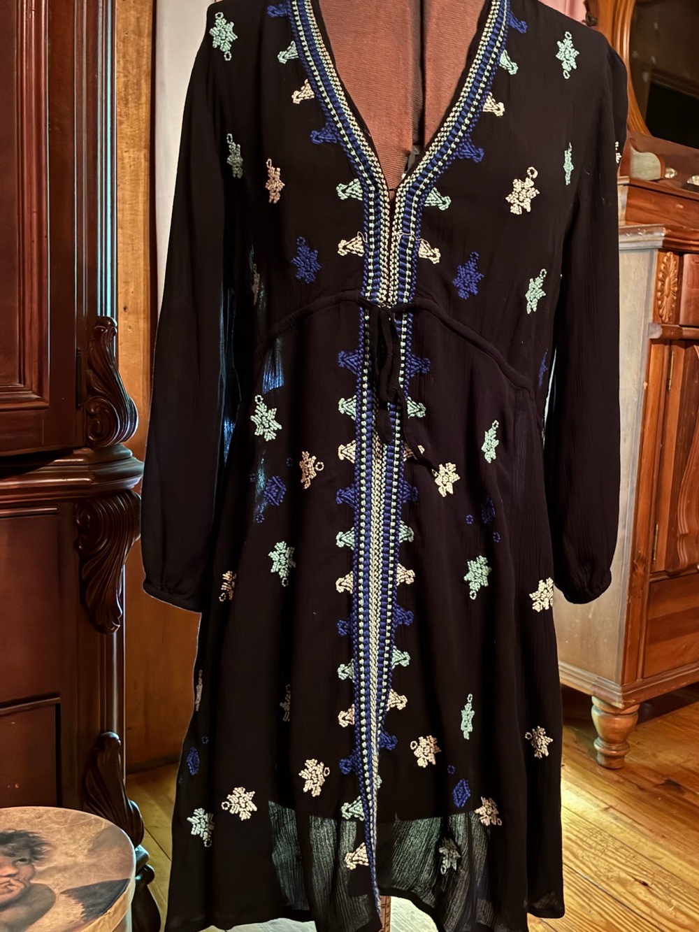 Black Embroidered V-Neck Women's tunic - Blue & Mint Accents
